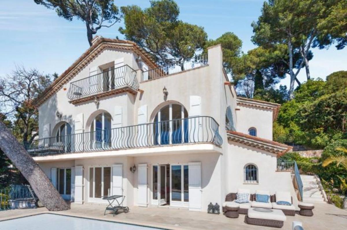 Picture of Villa For Sale in Cannes, Cote d'Azur, France