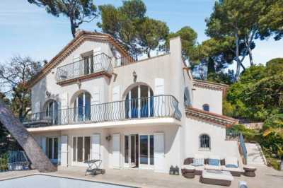 Villa For Sale in Cannes, France