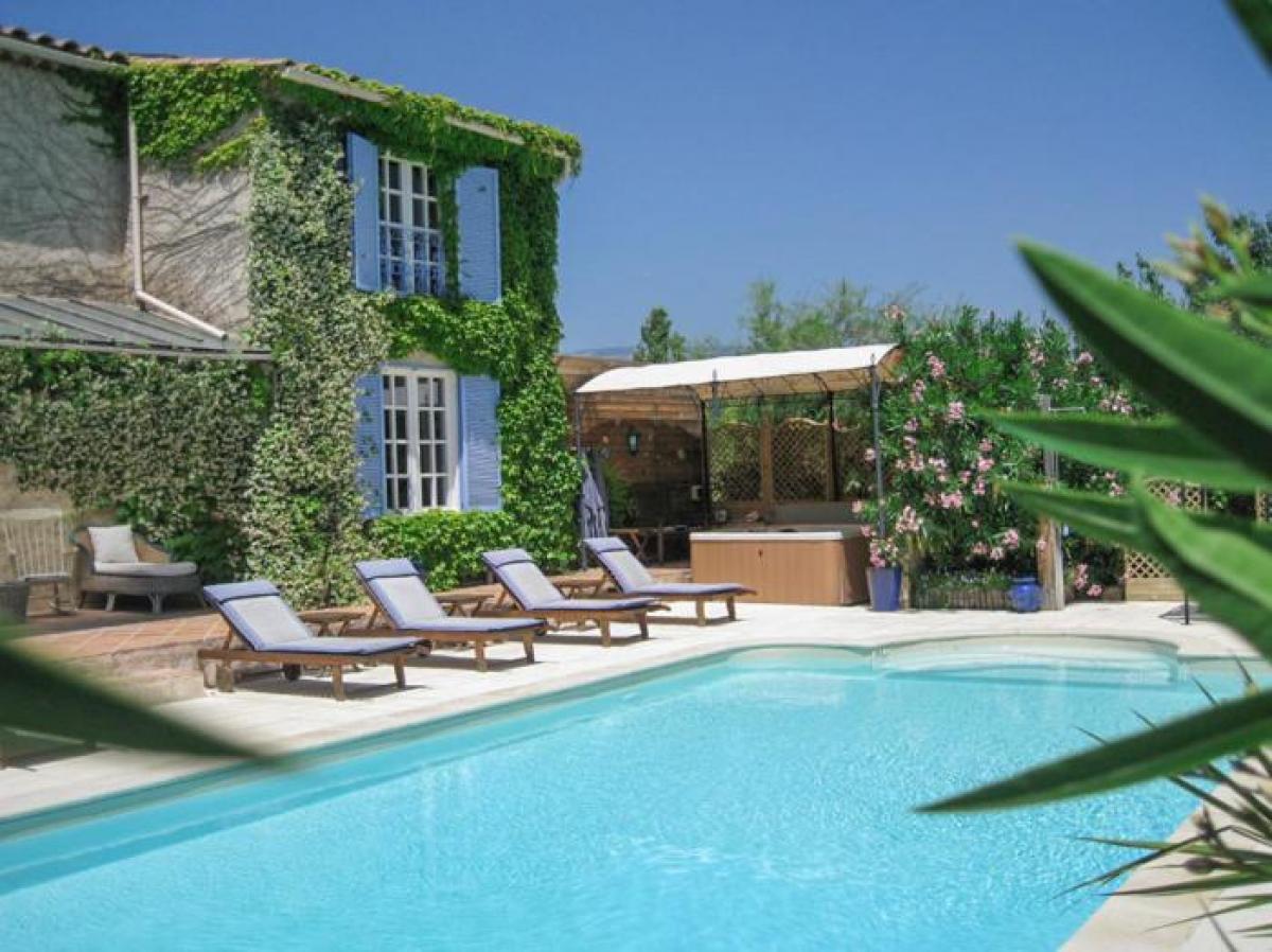 Picture of Villa For Sale in Fayence, Cote d'Azur, France
