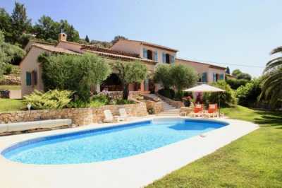 Villa For Sale in Montauroux, France