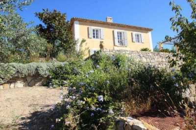 Villa For Sale in TOURRETTES, France