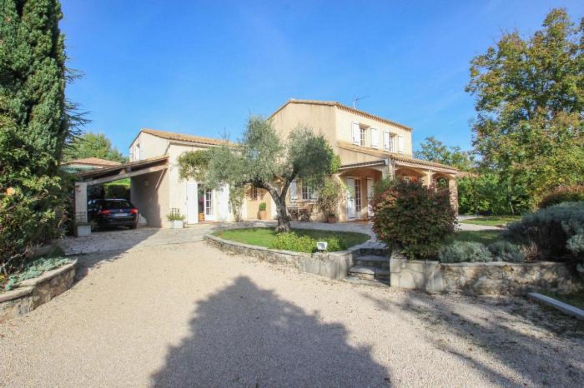 Picture of Villa For Sale in Montauroux, Cote d'Azur, France