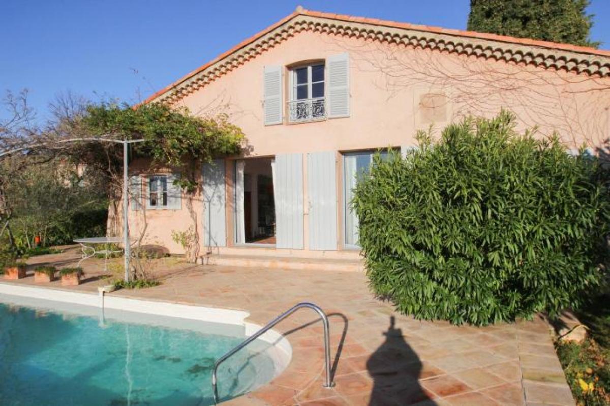 Picture of Villa For Sale in Fayence, Cote d'Azur, France