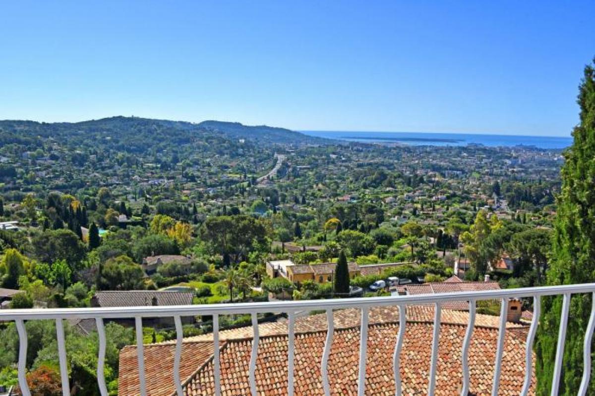Picture of Apartment For Sale in Mougins, Cote d'Azur, France