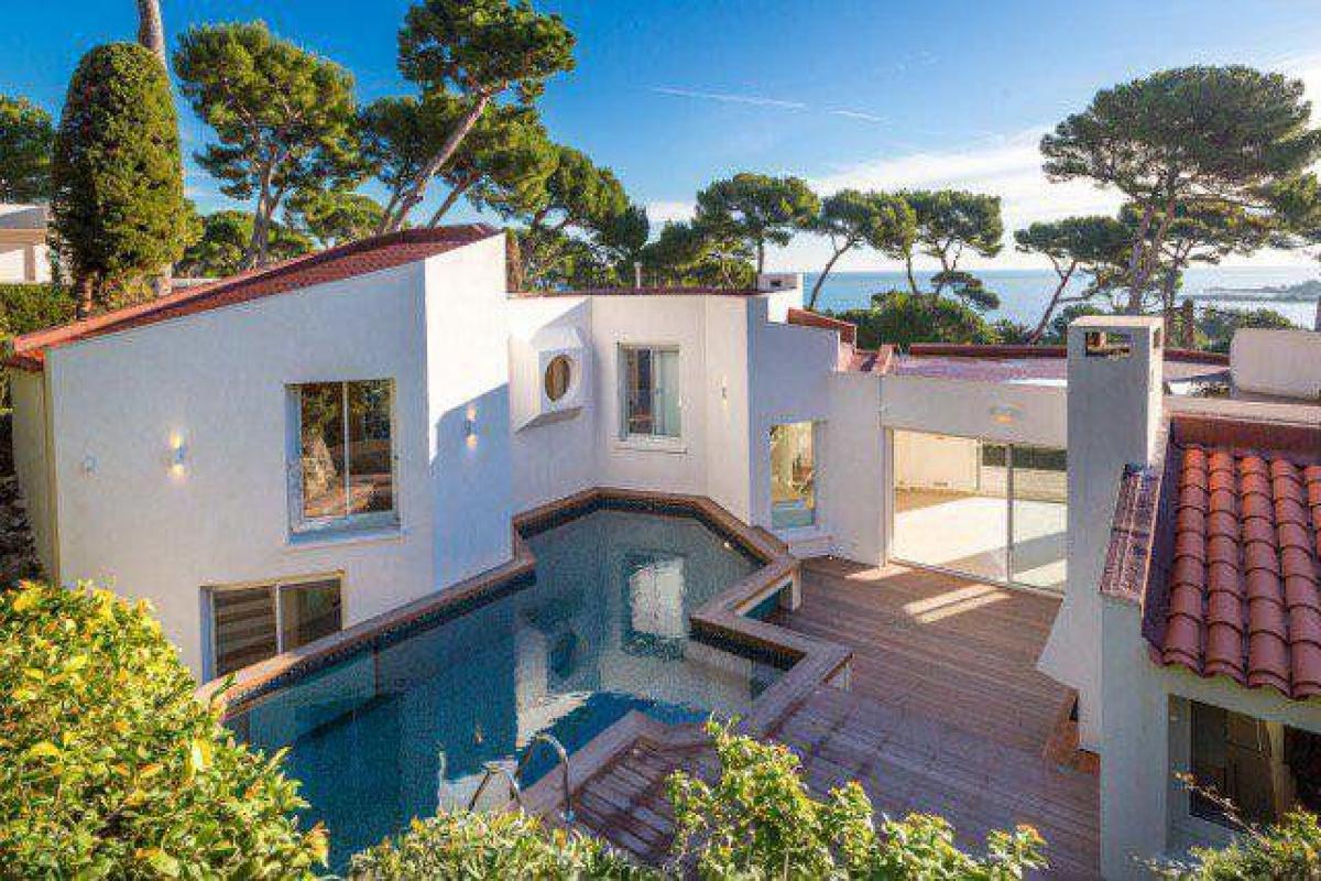 Picture of Villa For Sale in Antibes, Cote d'Azur, France