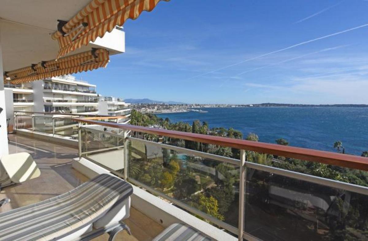 Picture of Apartment For Sale in Vallauris, Cote d'Azur, France