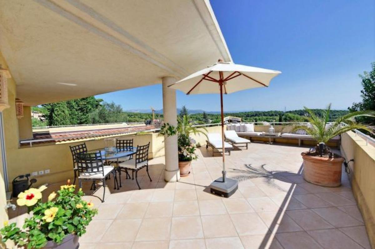 Picture of Apartment For Sale in Mougins, Cote d'Azur, France