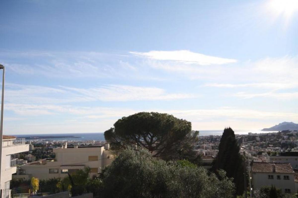 Picture of Apartment For Sale in Le Cannet, Cote d'Azur, France