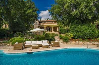 Villa For Sale in Valbonne, France