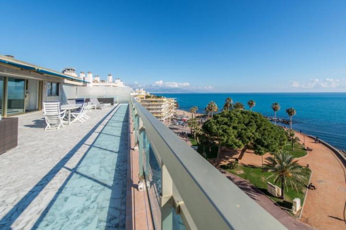 Picture of Apartment For Sale in Antibes, Cote d'Azur, France