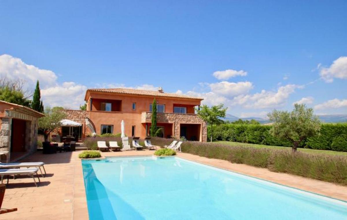 Picture of Villa For Sale in Montauroux, Cote d'Azur, France