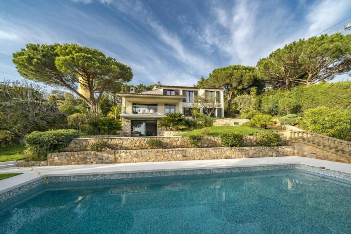 Picture of Villa For Sale in Cannes, Cote d'Azur, France