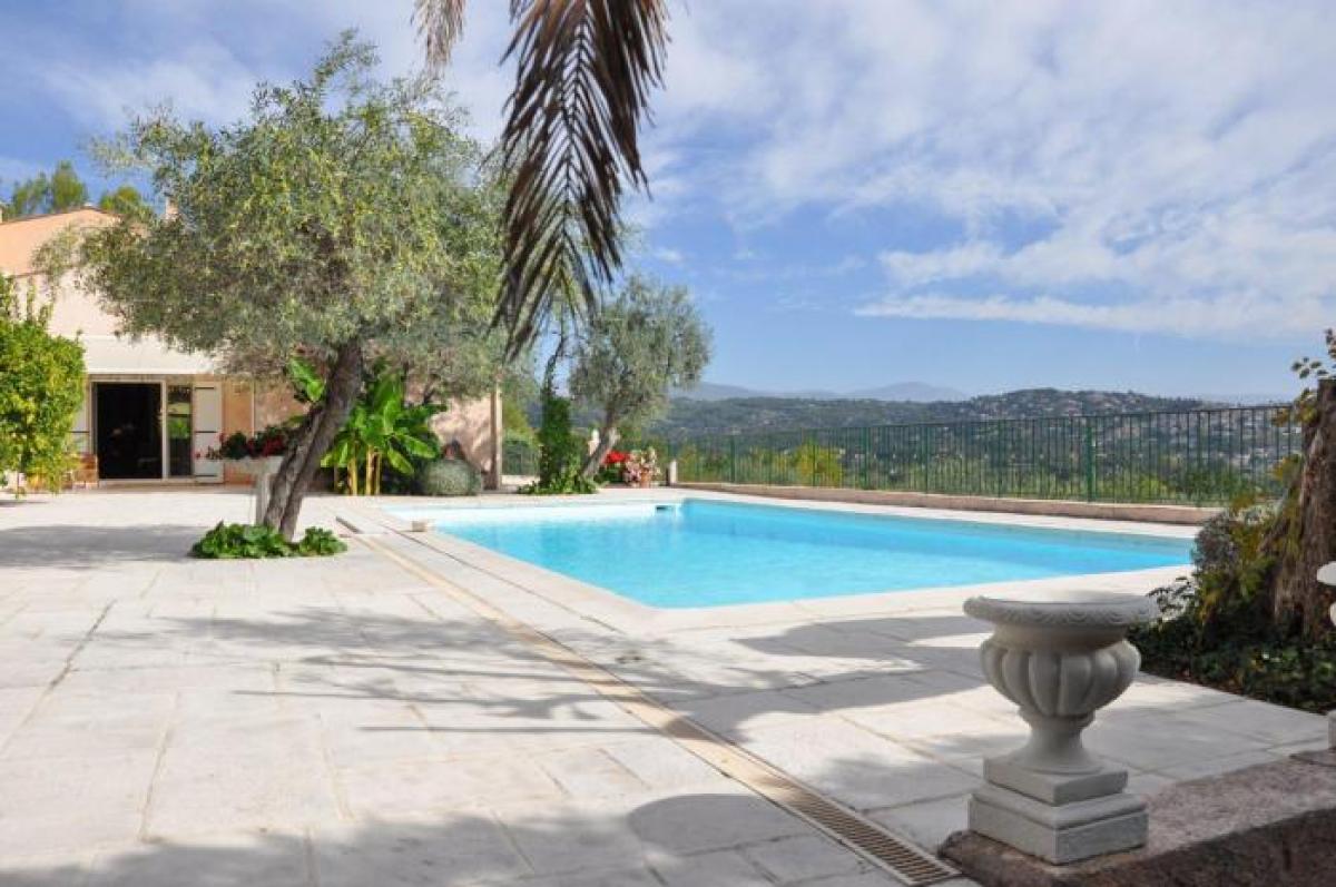 Picture of Villa For Sale in Fayence, Cote d'Azur, France