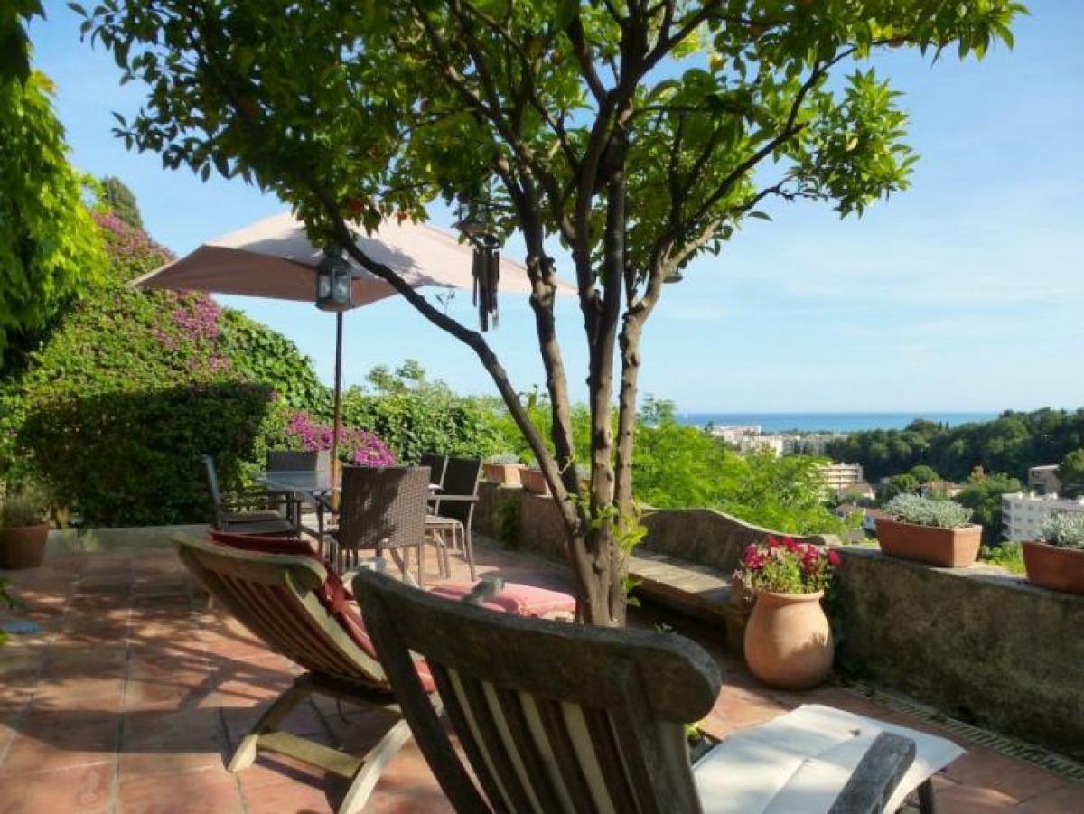 Picture of Villa For Sale in Cagnes-sur-mer, Cote d'Azur, France