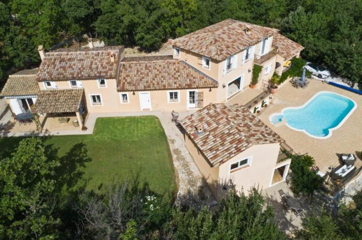 Picture of Villa For Sale in Fayence, Cote d'Azur, France