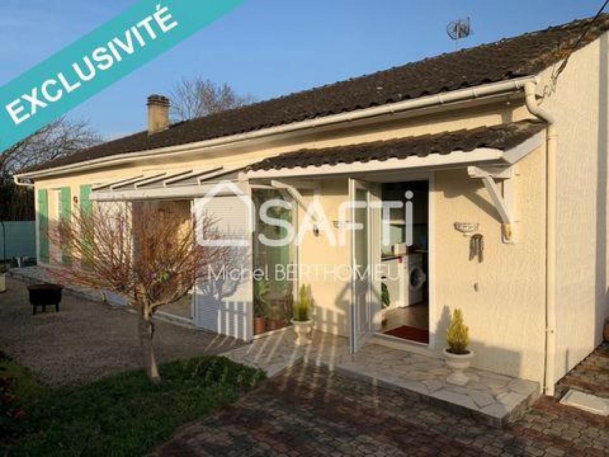 Picture of Home For Sale in Bergerac, Aquitaine, France