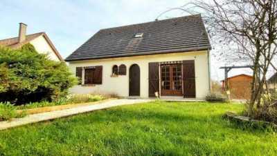 Home For Sale in Beauvais, France