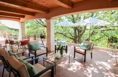 Home For Sale in Seillans, France
