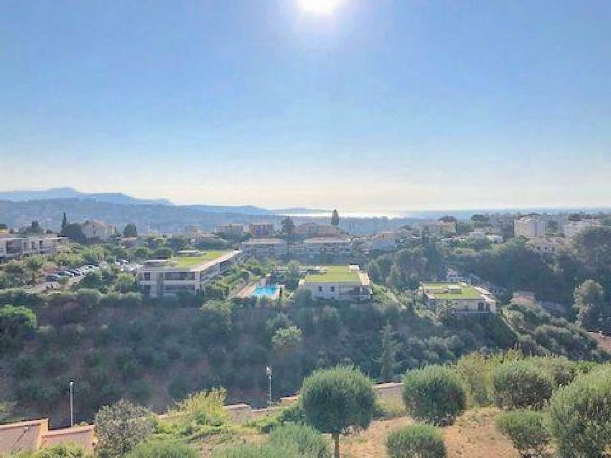 Picture of Condo For Sale in Saint-Laurent-du-var, Cote d'Azur, France