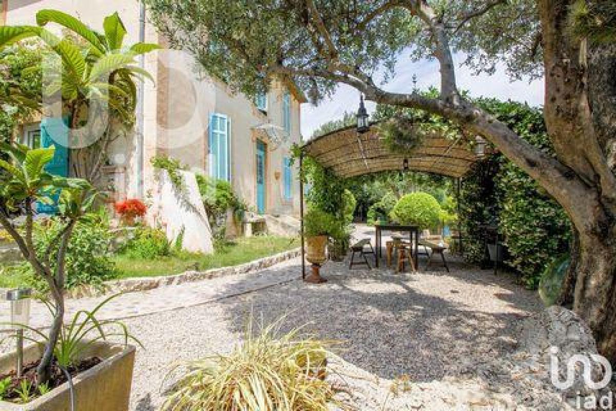 Picture of Home For Sale in Grasse, Cote d'Azur, France