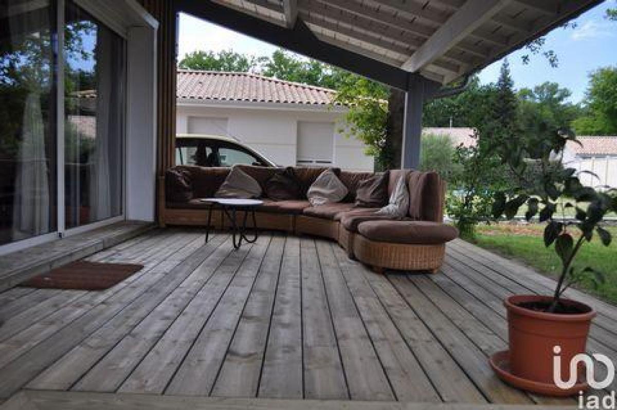 Picture of Home For Sale in Le Teich, Aquitaine, France