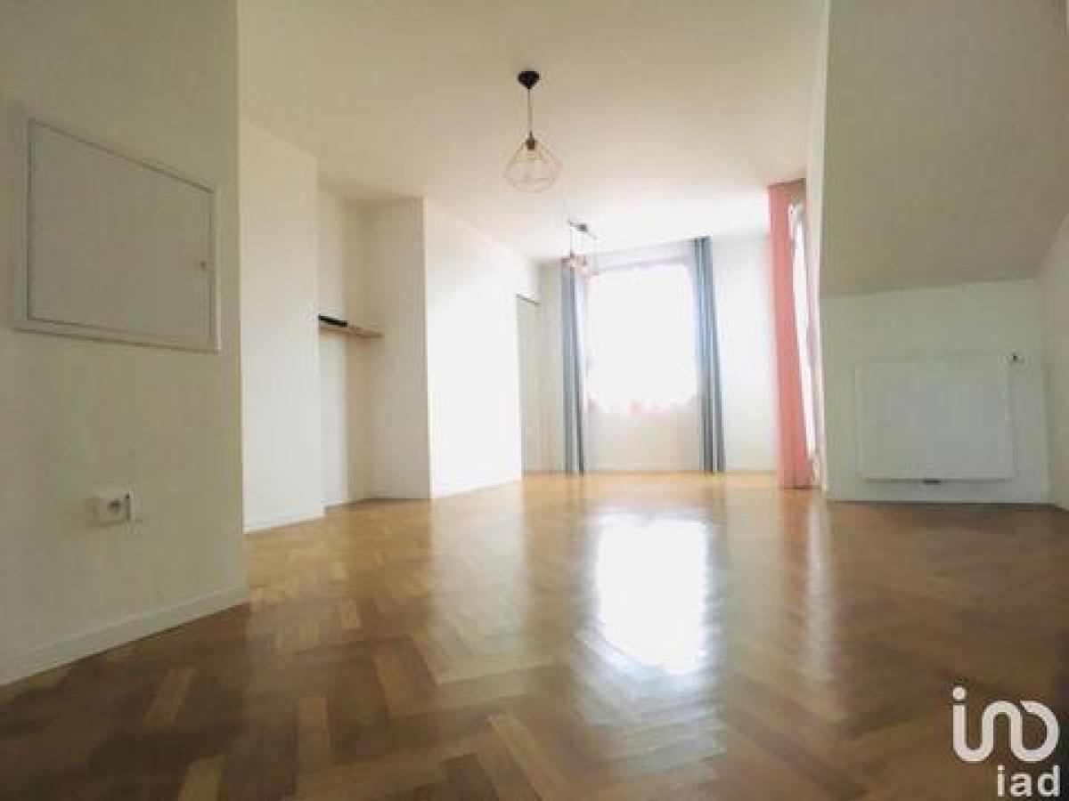 Picture of Condo For Sale in Trappes, Centre, France