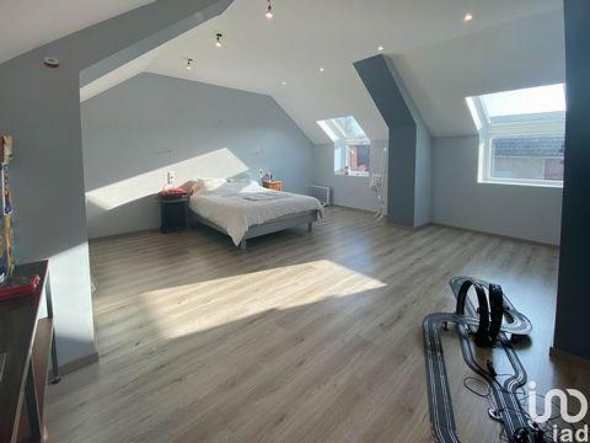 Picture of Home For Sale in Malesherbes, Centre, France