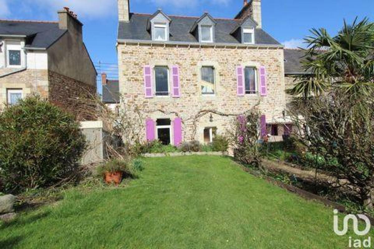 Picture of Home For Sale in Paimpol, Bretagne, France