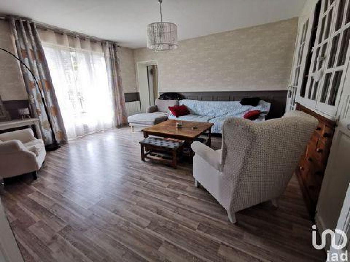 Picture of Home For Sale in Agnetz, Picardie, France