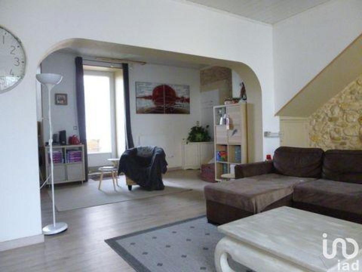 Picture of Home For Sale in Begadan, Aquitaine, France