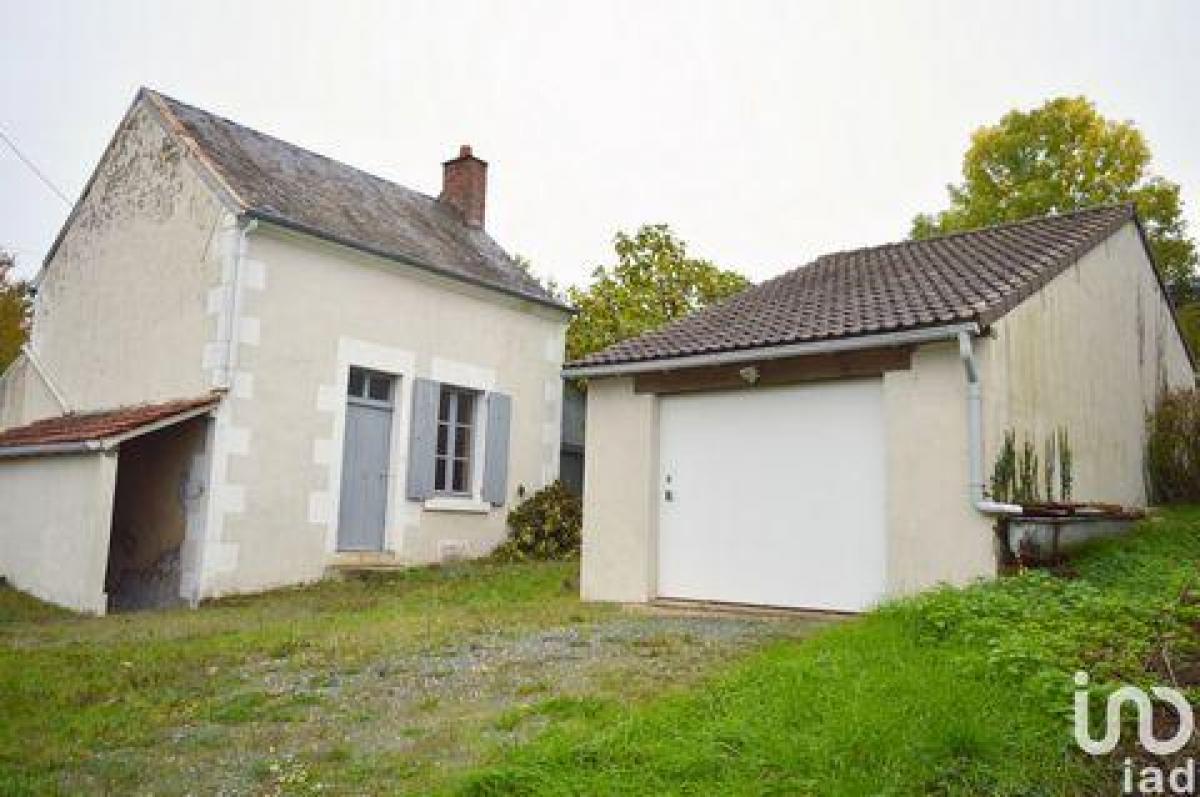 Picture of Home For Sale in Sancerre, Centre, France