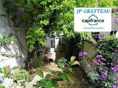 Home For Sale in Chatellerault, France