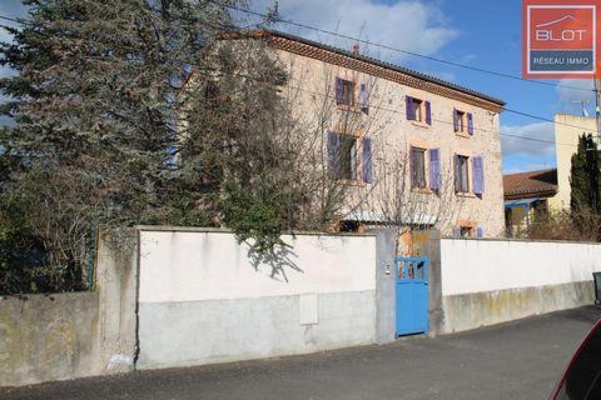 Picture of Home For Sale in Issoire, Auvergne, France