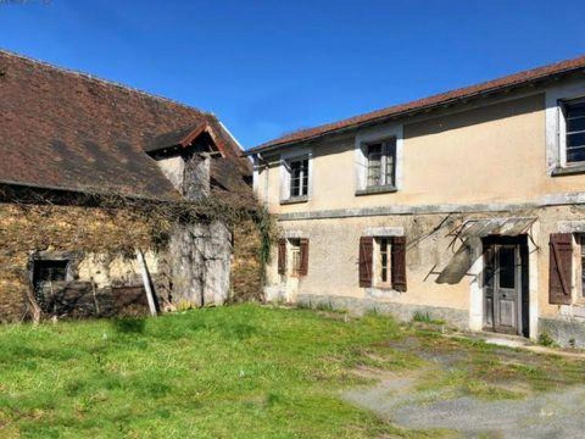 Picture of Farm For Sale in Sarrazac, Dordogne, France