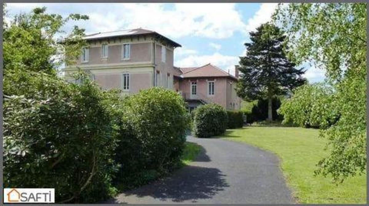 Picture of Home For Sale in Ambert, Auvergne, France
