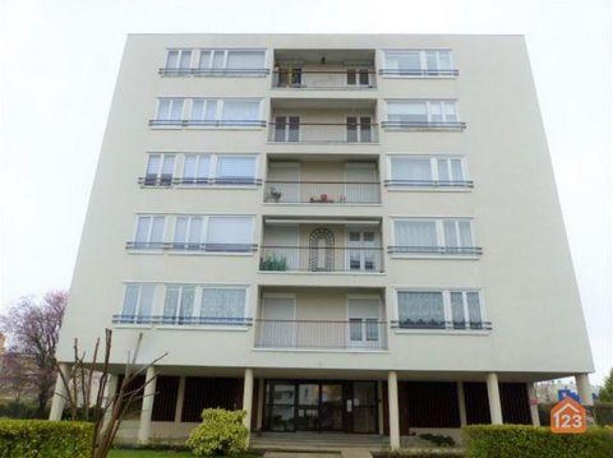 Picture of Condo For Sale in Laon, Picardie, France