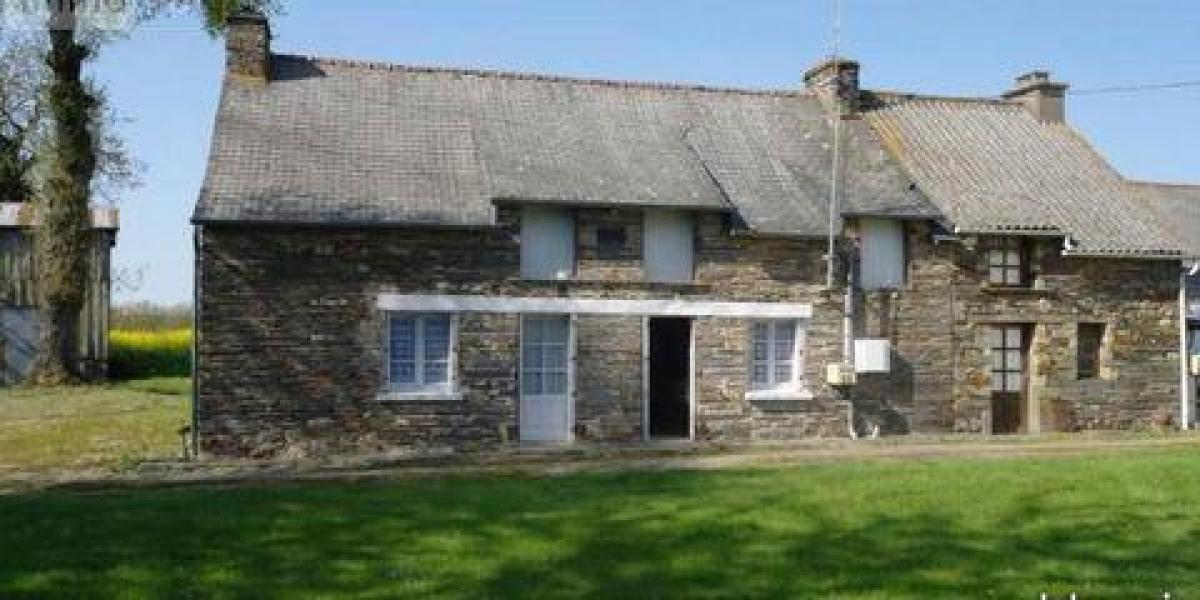 Picture of Home For Sale in Pipriac, Bretagne, France