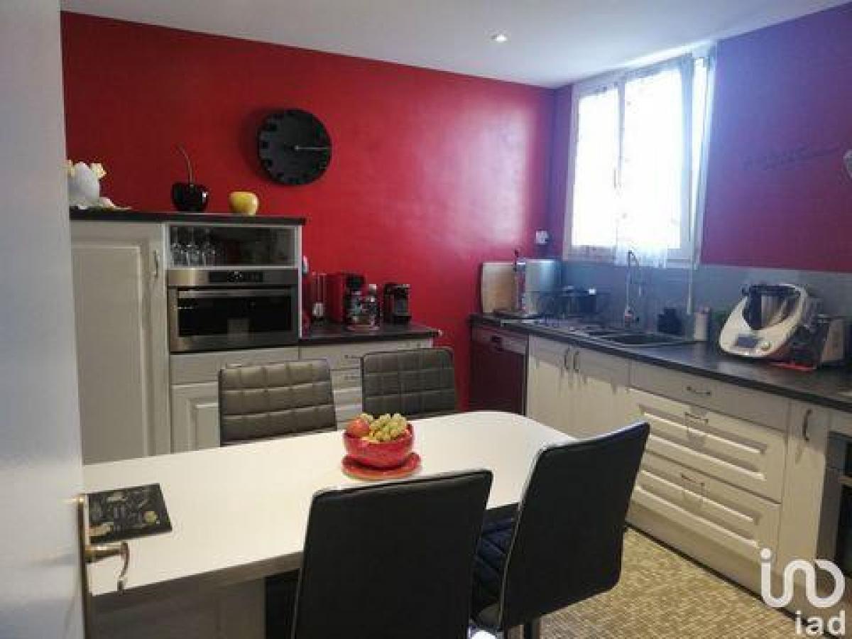 Picture of Home For Sale in Mer, Centre, France