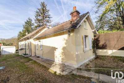 Home For Sale in Amilly, France