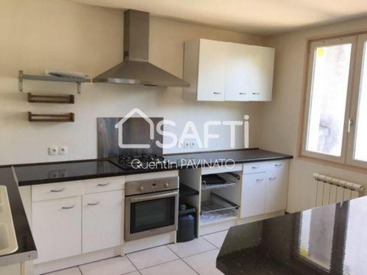 Picture of Apartment For Sale in Verdun, Lorraine, France