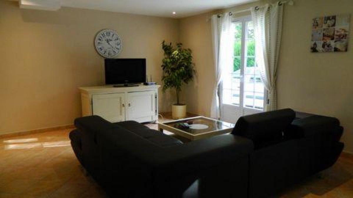 Picture of Home For Sale in Villemandeur, Centre, France