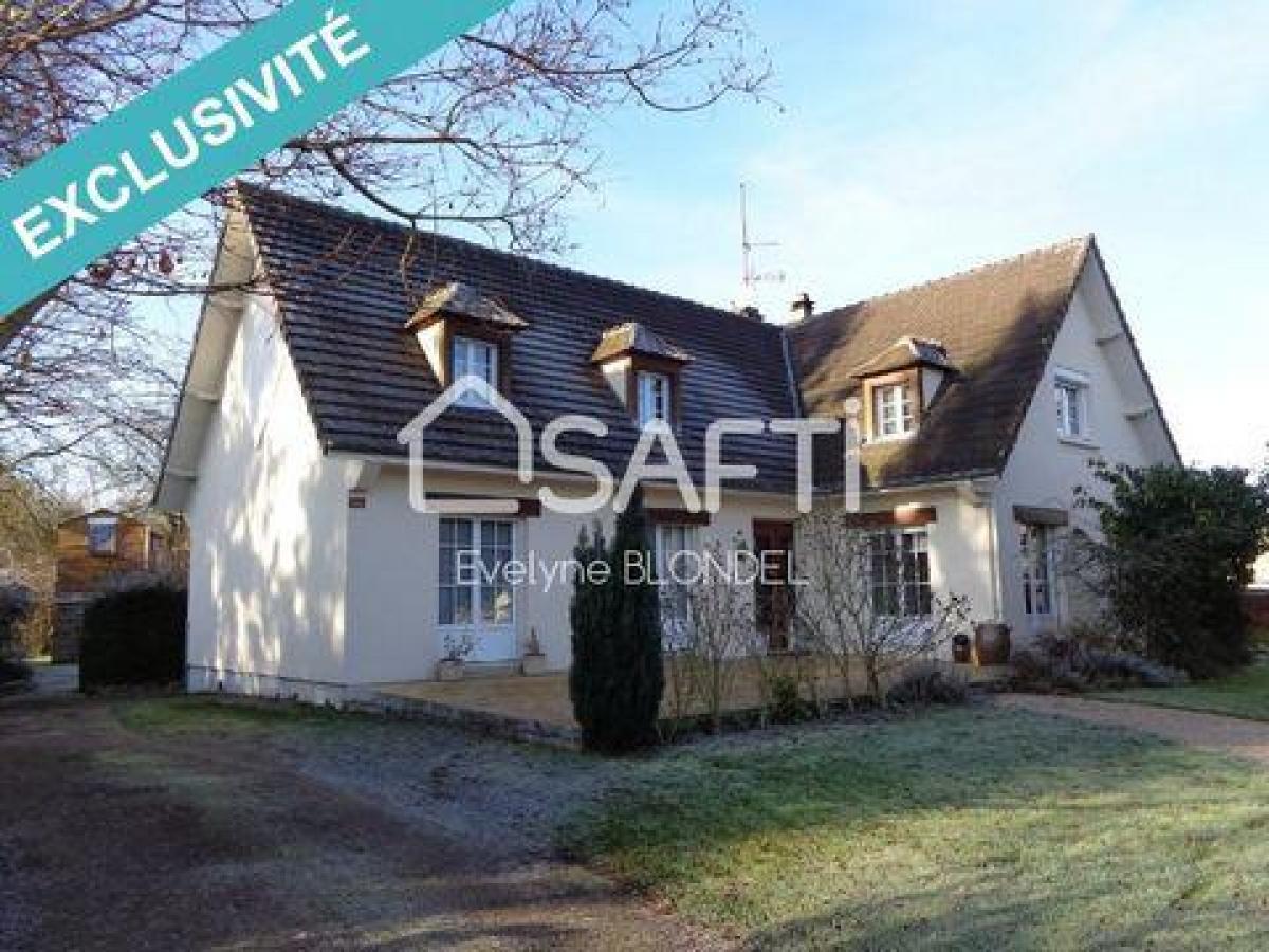 Picture of Home For Sale in Agnetz, Picardie, France