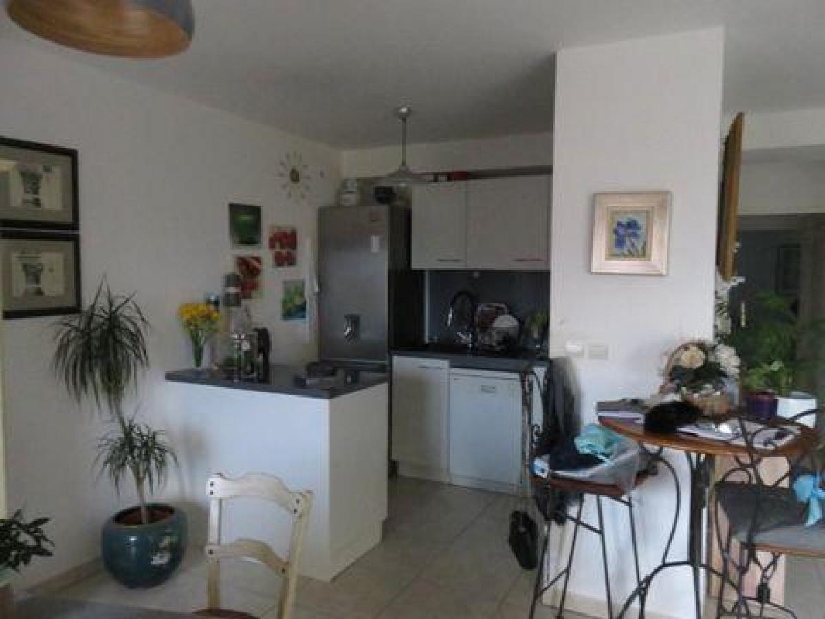 Picture of Apartment For Sale in Hyeres, Cote d'Azur, France