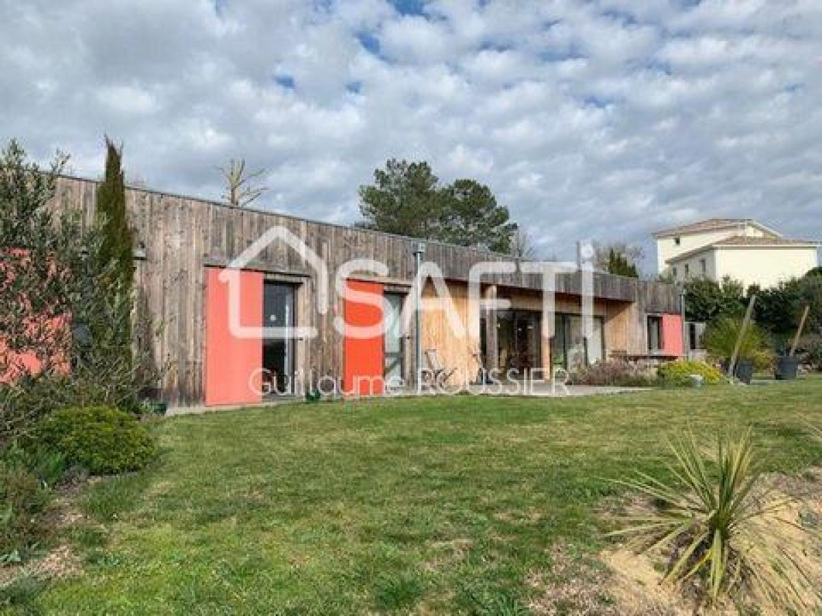 Picture of Home For Sale in Nailloux, Midi Pyrenees, France
