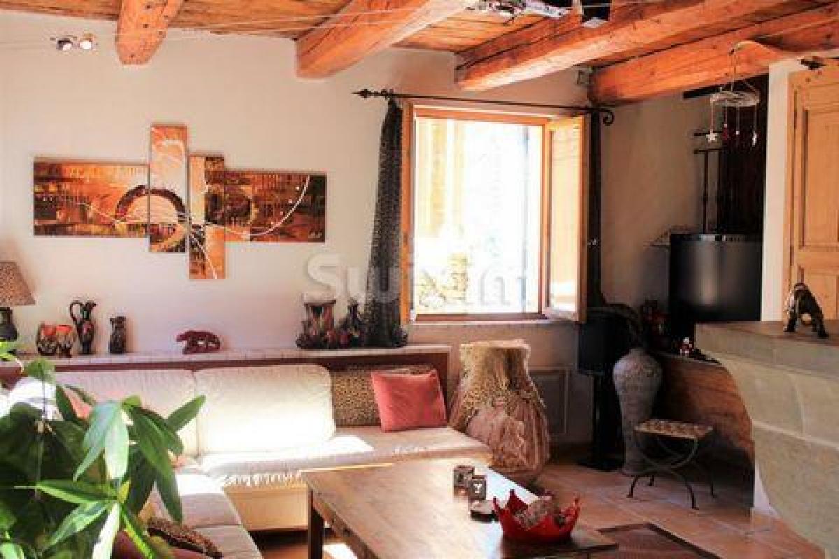 Picture of Home For Sale in Rnes, Provence-Alpes-Cote d'Azur, France