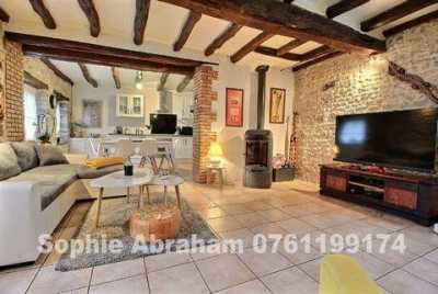Home For Sale in Angerville, France