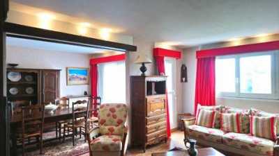 Condo For Sale in Plaisir, France