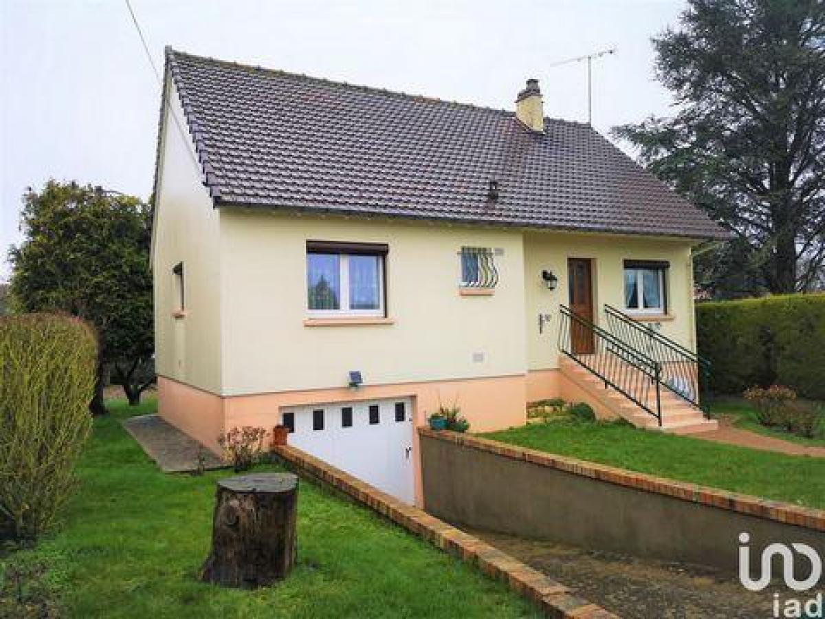 Picture of Home For Sale in Auneau, Centre, France