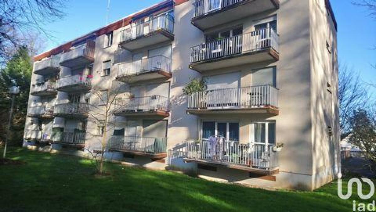 Picture of Condo For Sale in Piscop, Picardie, France