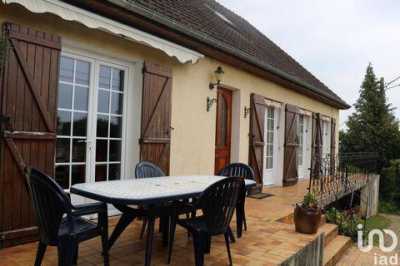 Home For Sale in Noyon, France